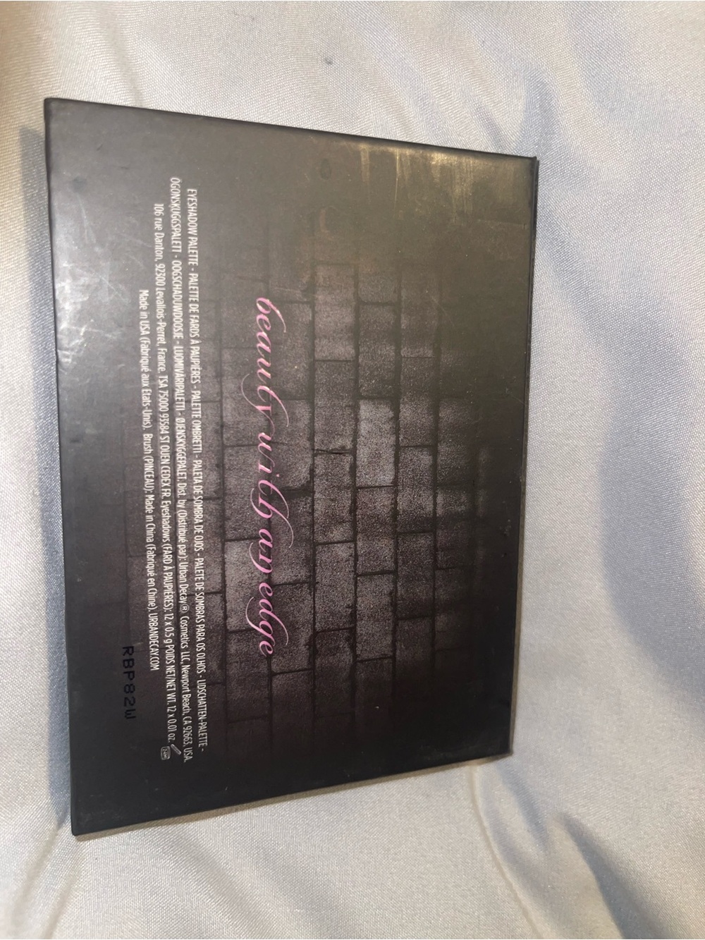 Urban Decay Nocturnal Shadow Box Palette - 12 shades NEW - Picture 3 of 3
